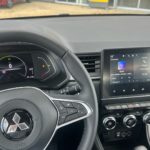 VF1RJB00X70889267_14