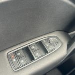 VF1RJB00X70889267_17