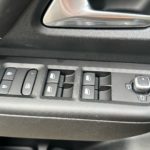 VYENJ5BT9TPU03349_17